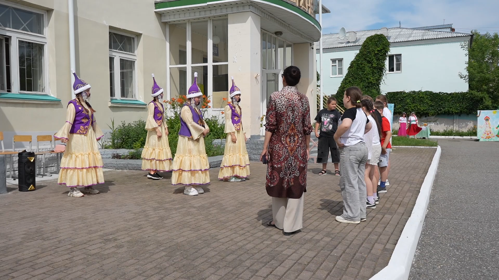 На базе МБОУ ДО «Юность» прошел ежегодный фестиваль национальных народных игр