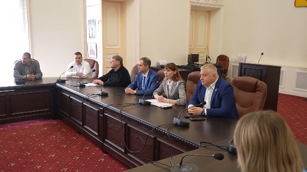 В Троицке представили нового главного врача ГБУЗ «Областная больница г.Троицк»